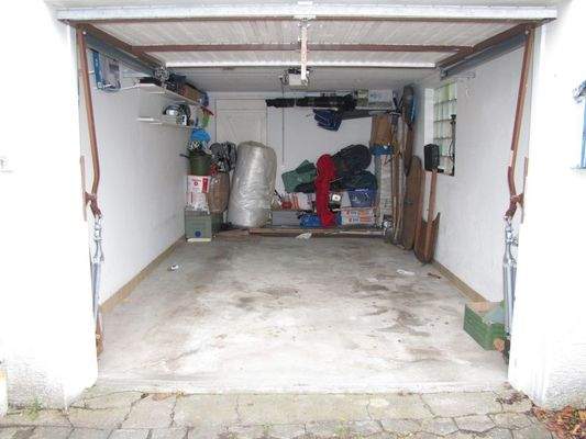 Die freistehende Einzelgarage