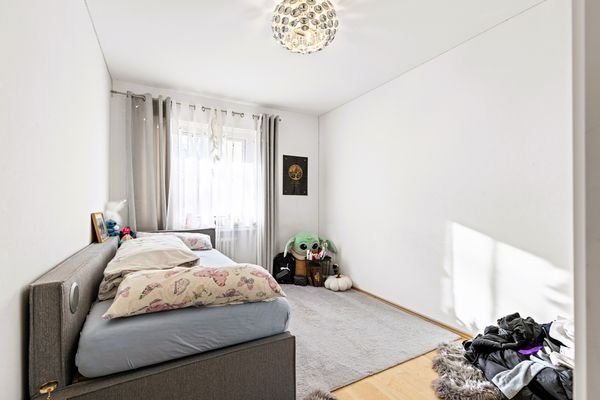 Kinder-/Gästezimmer/Büro