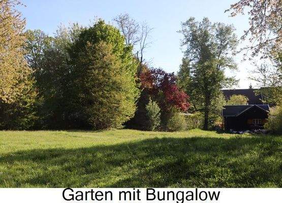 Garten mit Bungalow