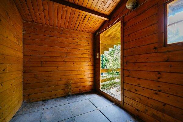 Gartenhaus Holz innen