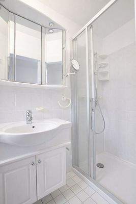 Duschad mit Fenster (EG)