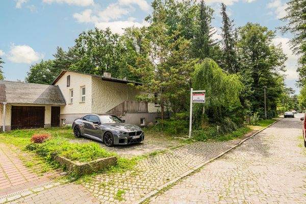 Blick von der Straße