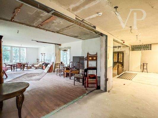 17BE8424-7F19-46E6-B959-95ECFE23F05B