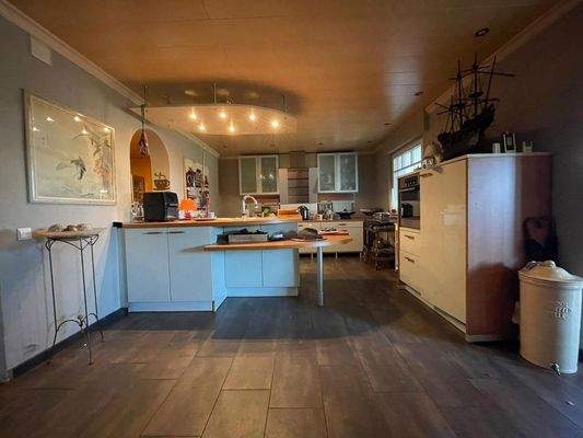 Wohn-/Essbereich und Küche