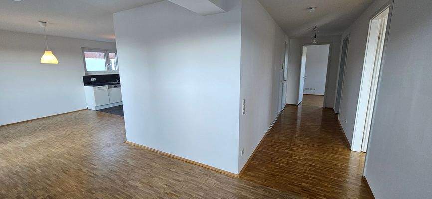 Küche-Wohnen-Essen                                1 (1).jpg