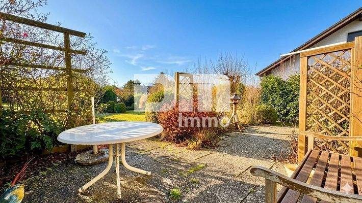 Terrasse 2 / Blick Gartenbereich