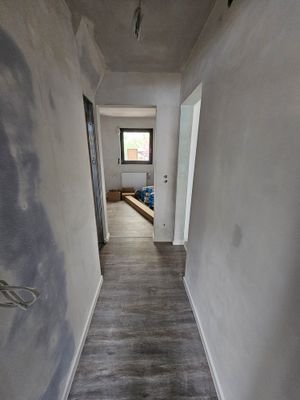 502 EG rechts Durchgang