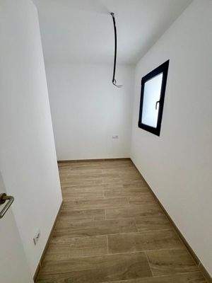 WhatsApp Image 2024-04-18 at 13.26.25 (4).jpeg