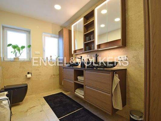 Stilvolles Badezimmer...