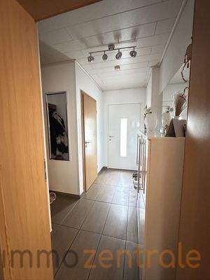 5C6DF40F-E3EC-4C6F-A027-37B069EB011D_1_105_c