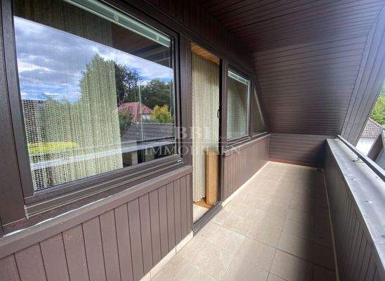 ...mit Balkon