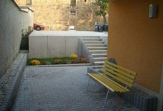 Hauszugang vom Parkplatz