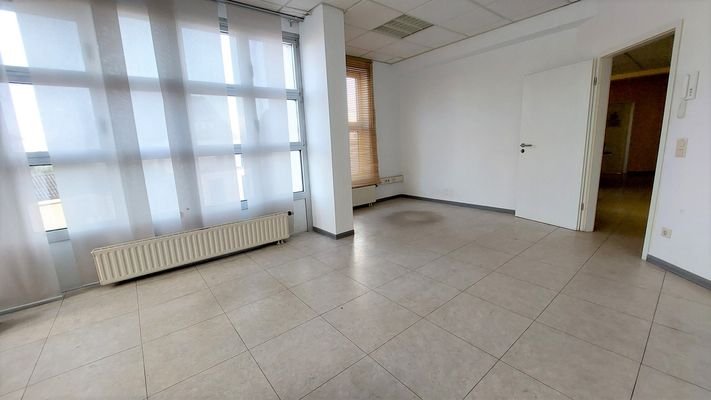 Büro 10/2