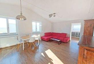HP1-3-Zimmer-Wohnung-Salzburg-Maxglan-Wohnzimmer