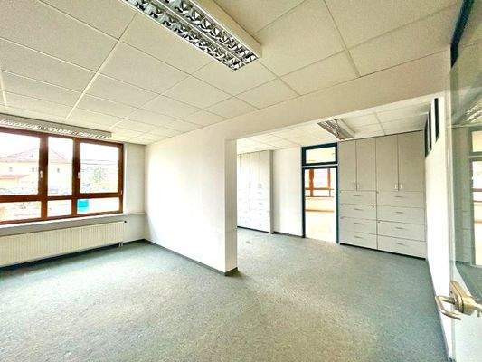 Blick 3 in die Mietfläche