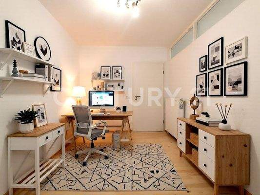 Der 2. Raum - hier als Home Office Bereich eingerichtet