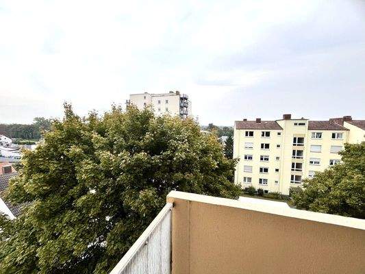 ... mit Balkonzugang