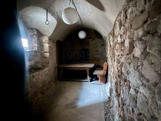 Historisches Anwesen im Herzen von Montan