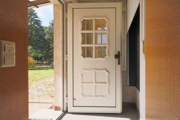 Eingang Nebengebäude