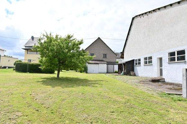 Herrlich großes Areal