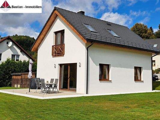 3 sonnig gelegene Terrasse .jpg