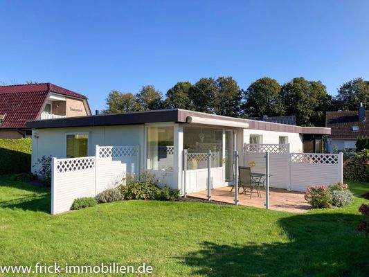 32-Gesamtansicht Feldseite.JPG