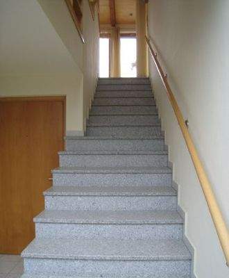 Treppe zur Wohnung 