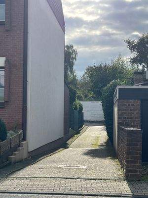 Einfahrt 2. Foto.jpg