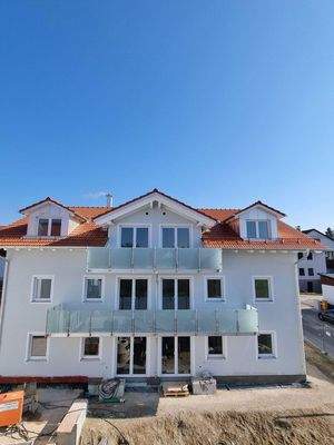 Heller moderner Neubau