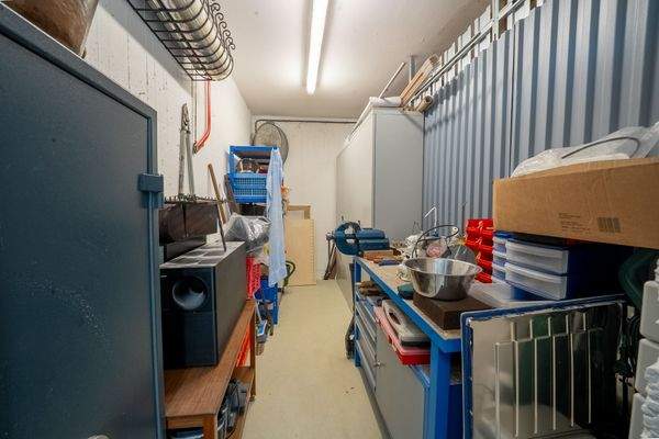 Keller inkl. Strom + Licht