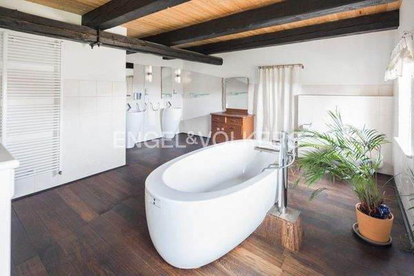 Badezimmer - OG Haupthaus