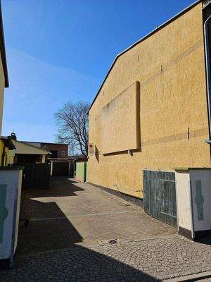 Hofzufahrt Neue Tor Str..jpg