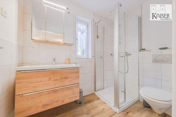 1 Whg. 2,5 ZImmer (6)