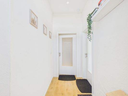 CAM01223G0-PR0192-STILL055