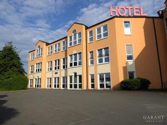 Gebäuderückseite Praxis 1.OG