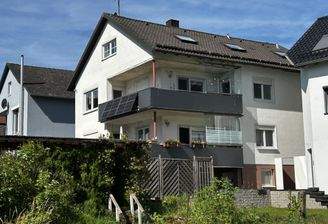 Außen- und Balkonansicht