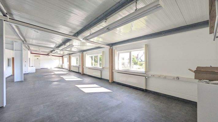 Großraumbüro Obergeschoss