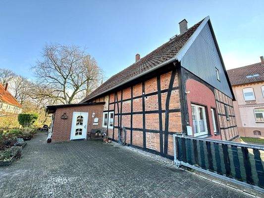 Eingangsseite Gebäude