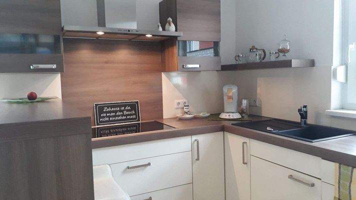Musterhaus Küche.jpg
