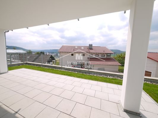 Südterrasse (überdacht)
