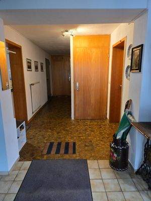 Haupteingang, Treppenhausflur (Anbau)