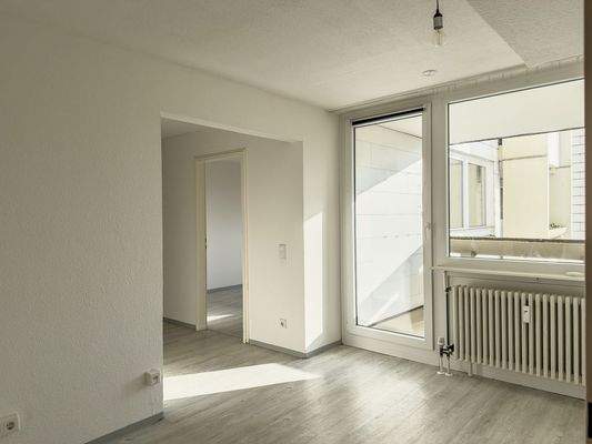 Essdiele - Zugang zum Balkon