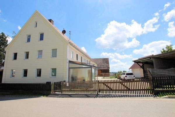 Anwesen Sicht Strasse