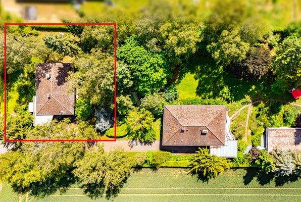 Luftansicht mit Markierung des Objekts