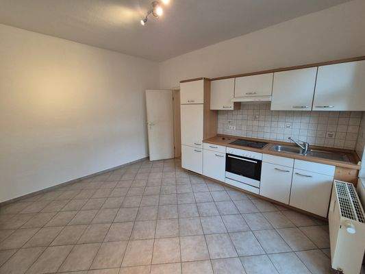 Küche mit Einbauküche