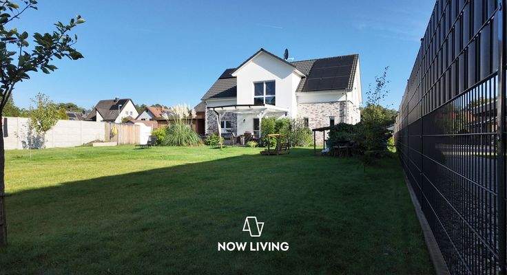 Hausansicht / Garten