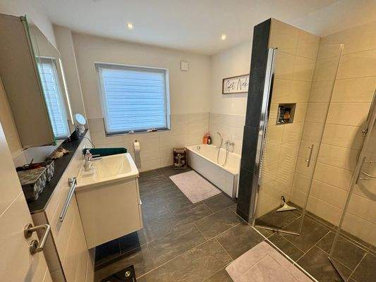 Das Vollbad mit Tageslicht