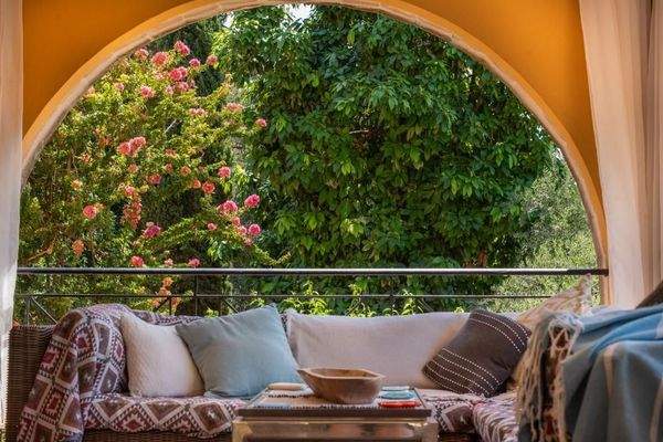 Kreta, Xamoudochori: Idyllische Residenz mit Apartments und Olivenhain zu verkaufen