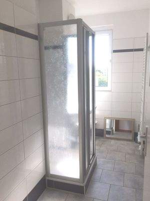 Beispiel - Bad mit Dusche