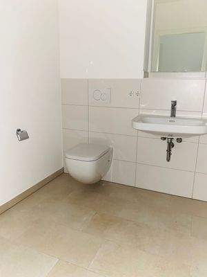 Modernes Badezimmer